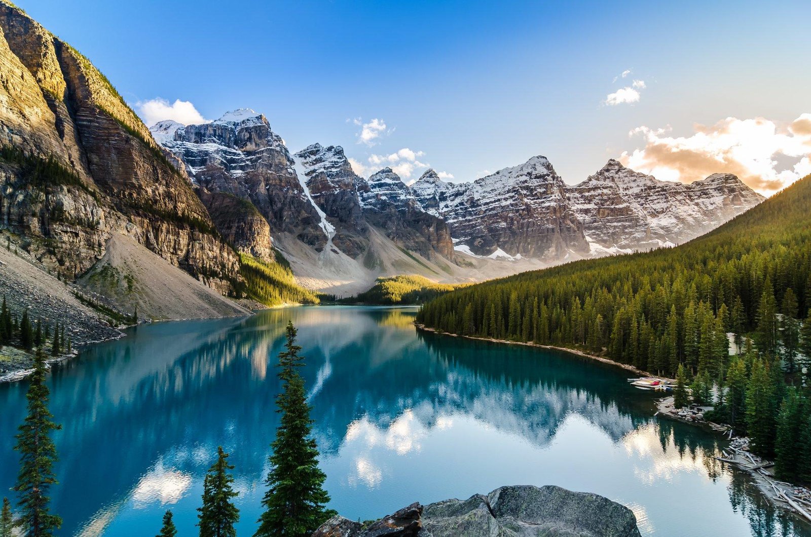 Canadian mountain landscape representing Maple Tobacco Co.